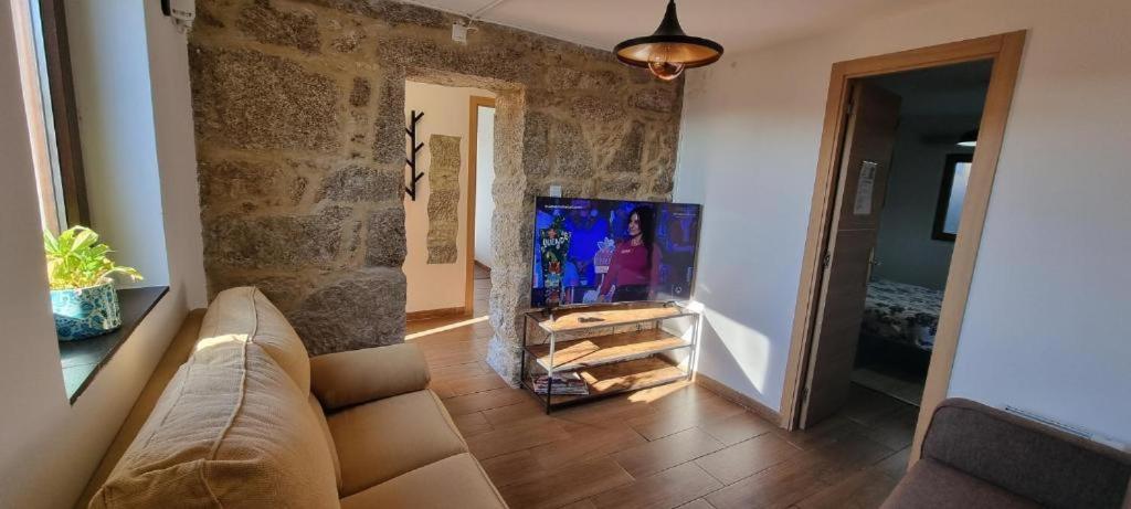 Tipica Casa De Piedra