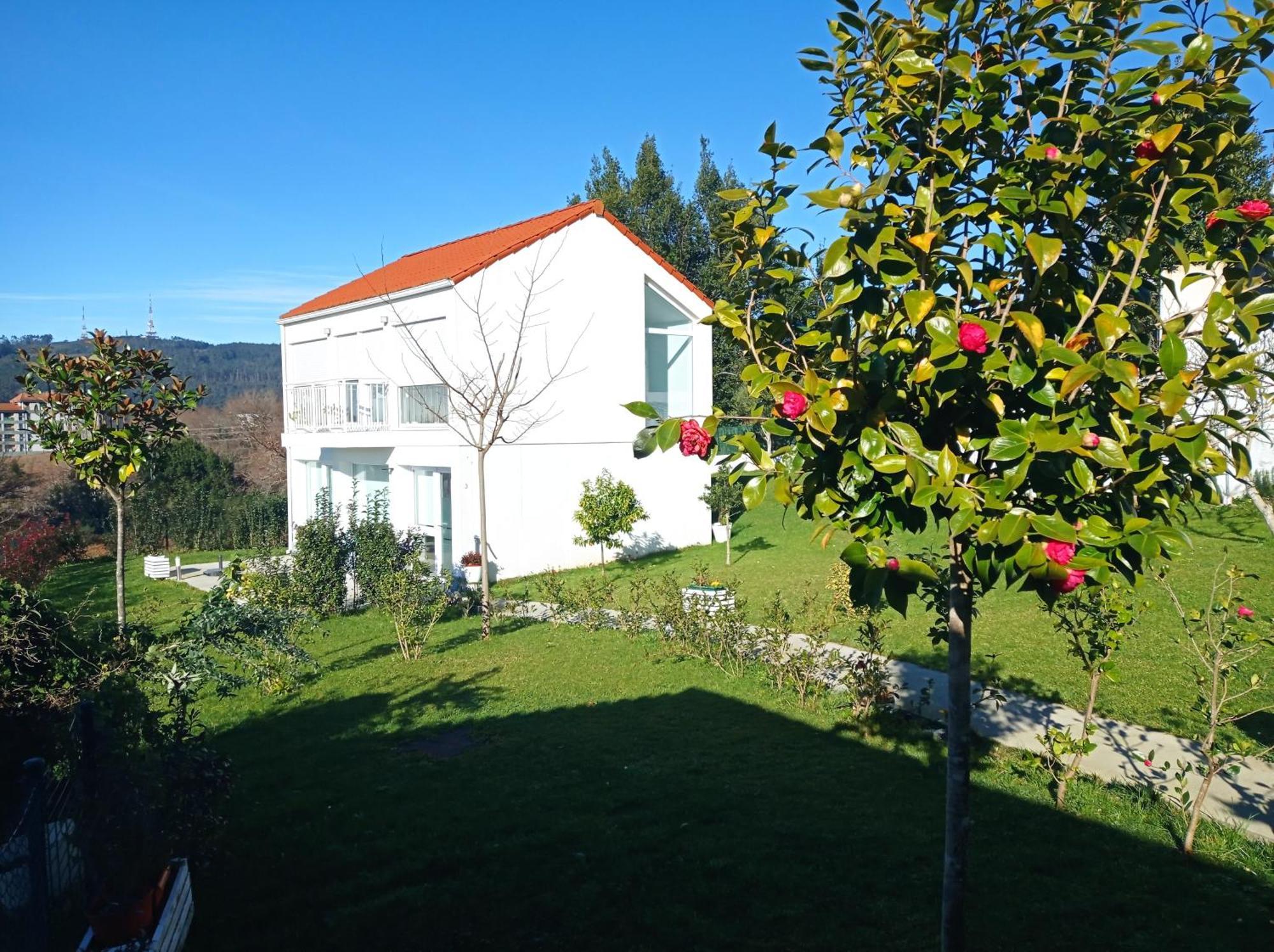 Lar Jardin - Parking Privado Santiago de Compostela