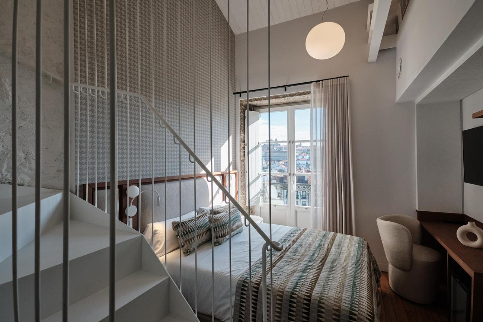 Gaio 7 Hotel *