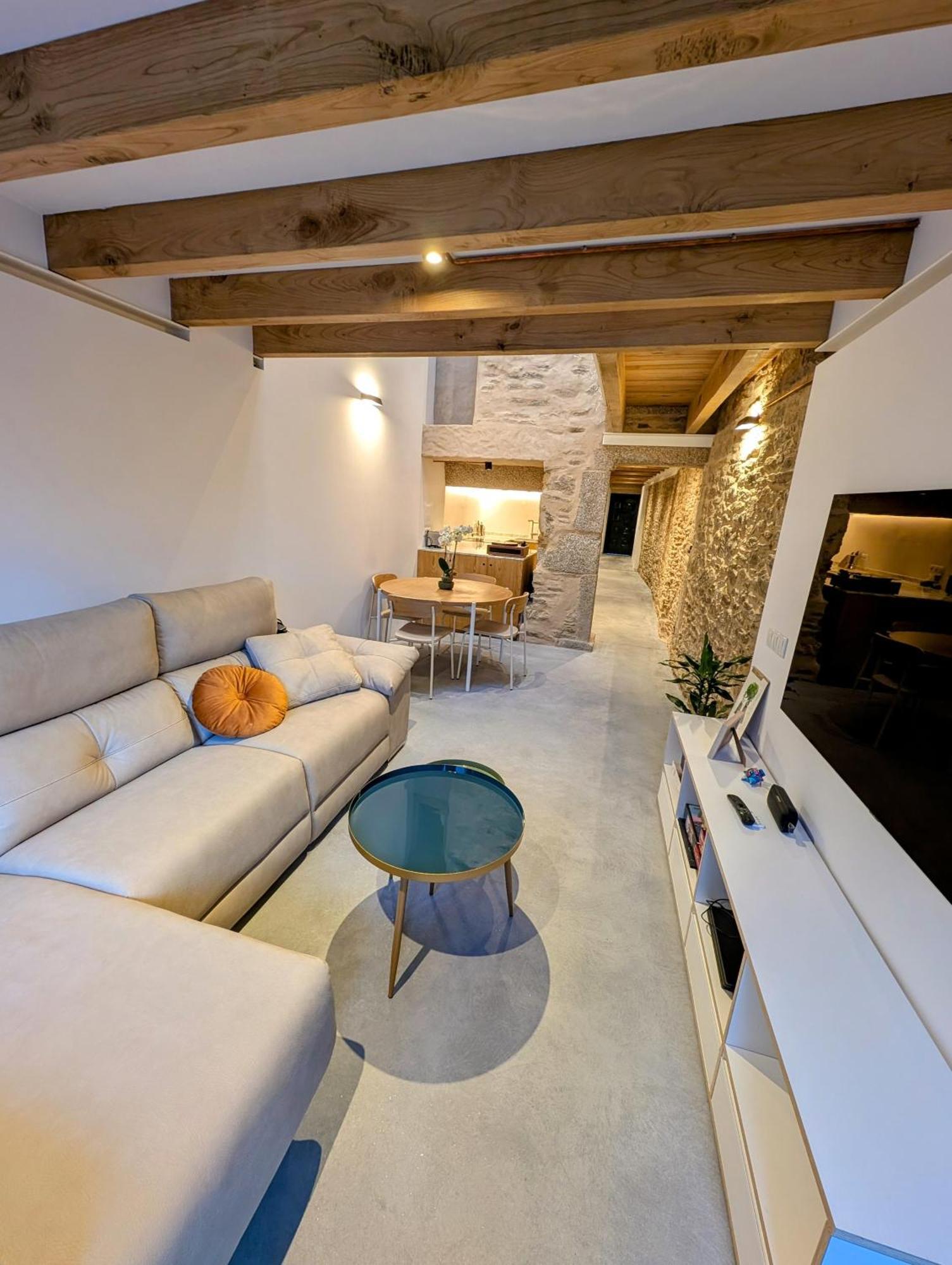 Casa Con Jardin Y Garaje En El Centro Сasa de vacaciones *