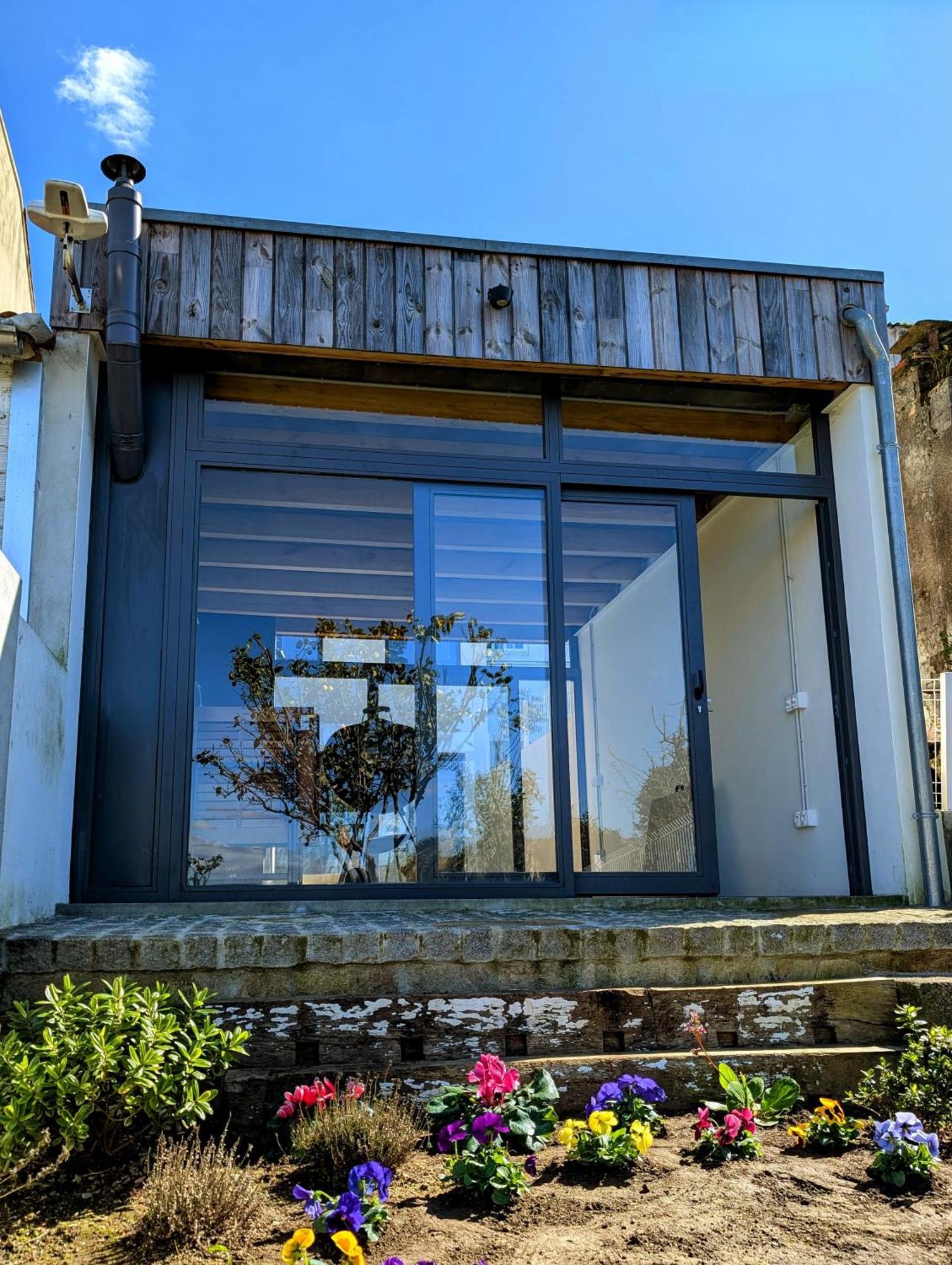 Casa Con Jardin Y Garaje En El Centro Сasa de vacaciones