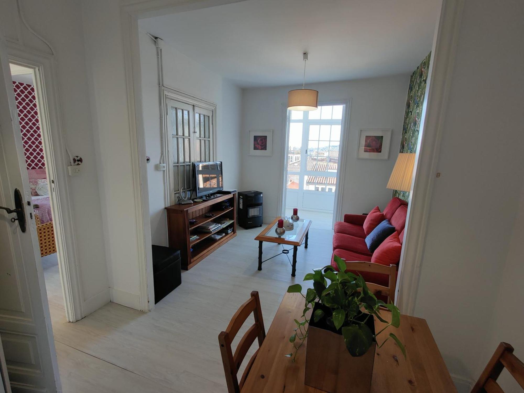 Rua Nova 28, 3 Dormitorios, Wifi, Ps4 Y Netflix, A 200m Catedral Apartment