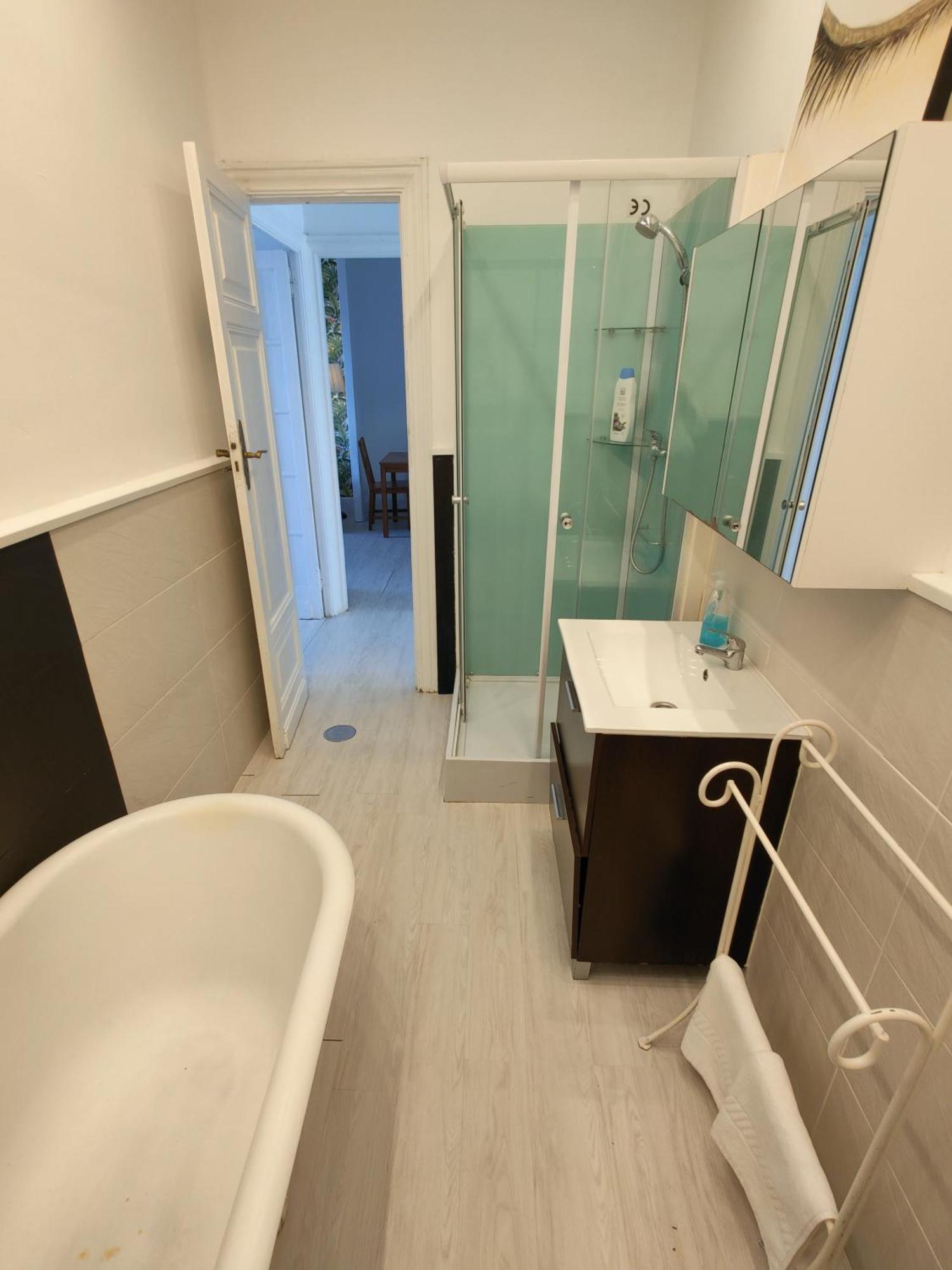Rua Nova 28, 3 Dormitorios, Wifi, Ps4 Y Netflix, A 200m Catedral Apartment *