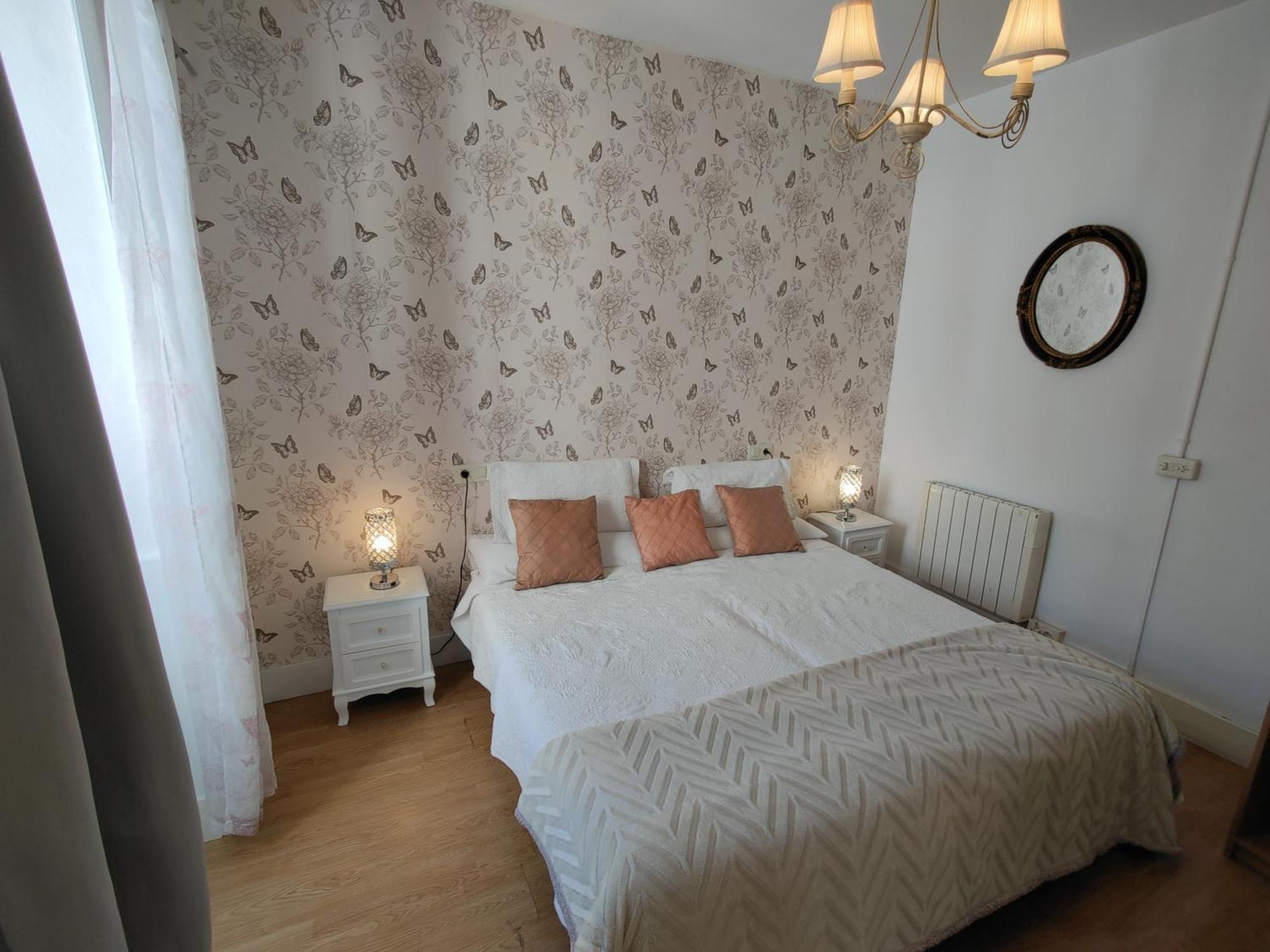 Rua Nova 28, 3 Dormitorios, Wifi, Ps4 Y Netflix, A 200m Catedral