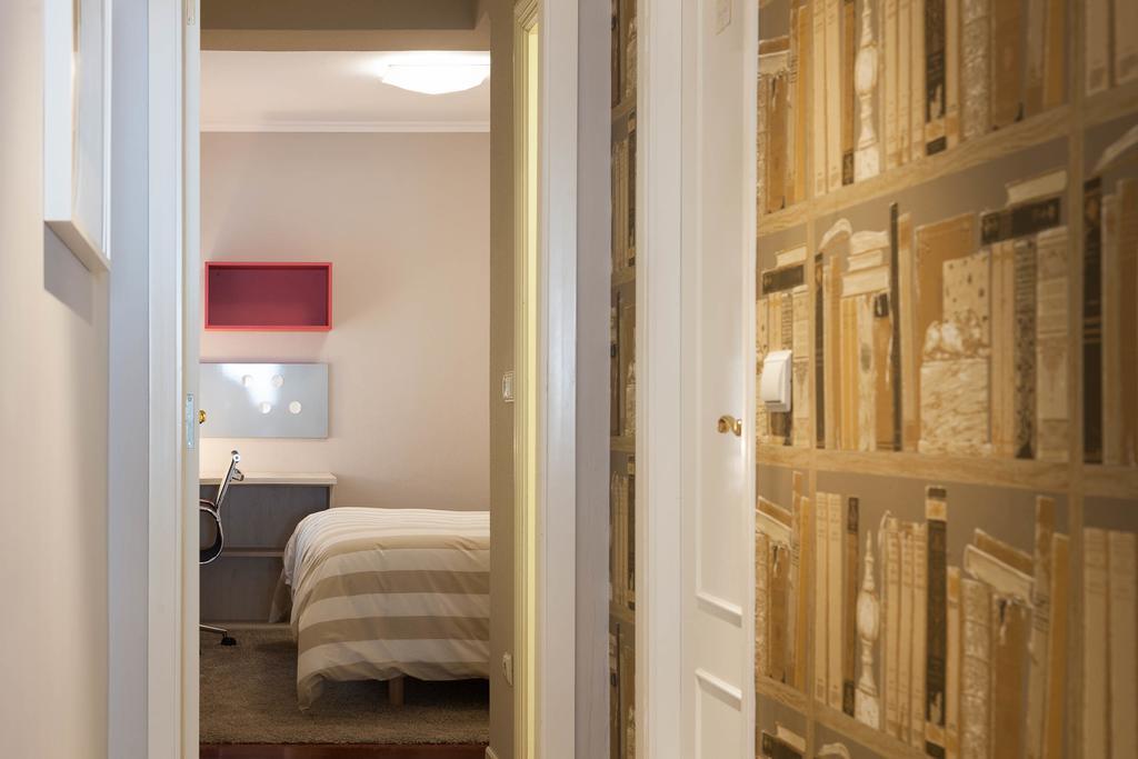 Pensión Residencia F&f *