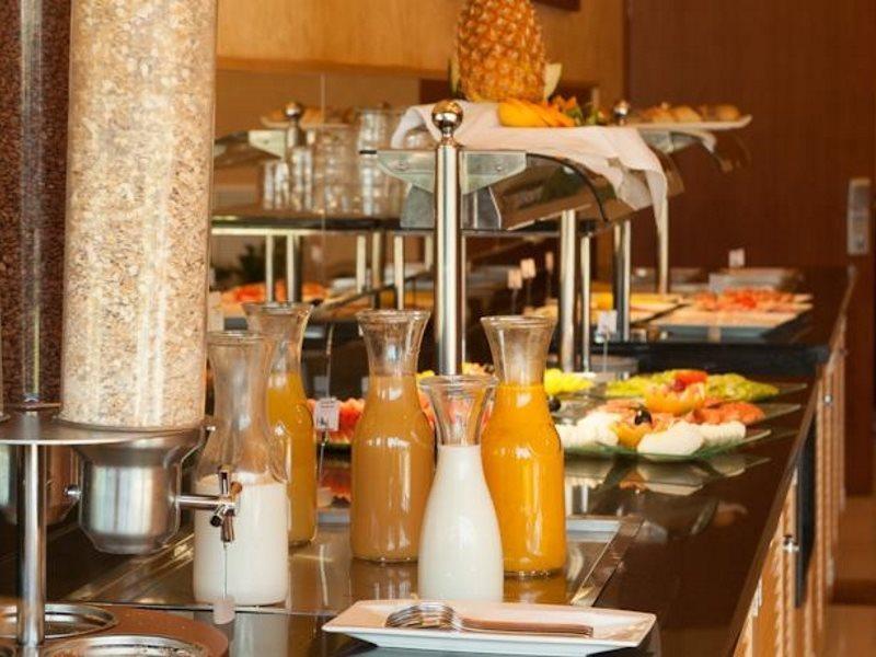 Tryp San Lazaro 4* Santiago de Compostela