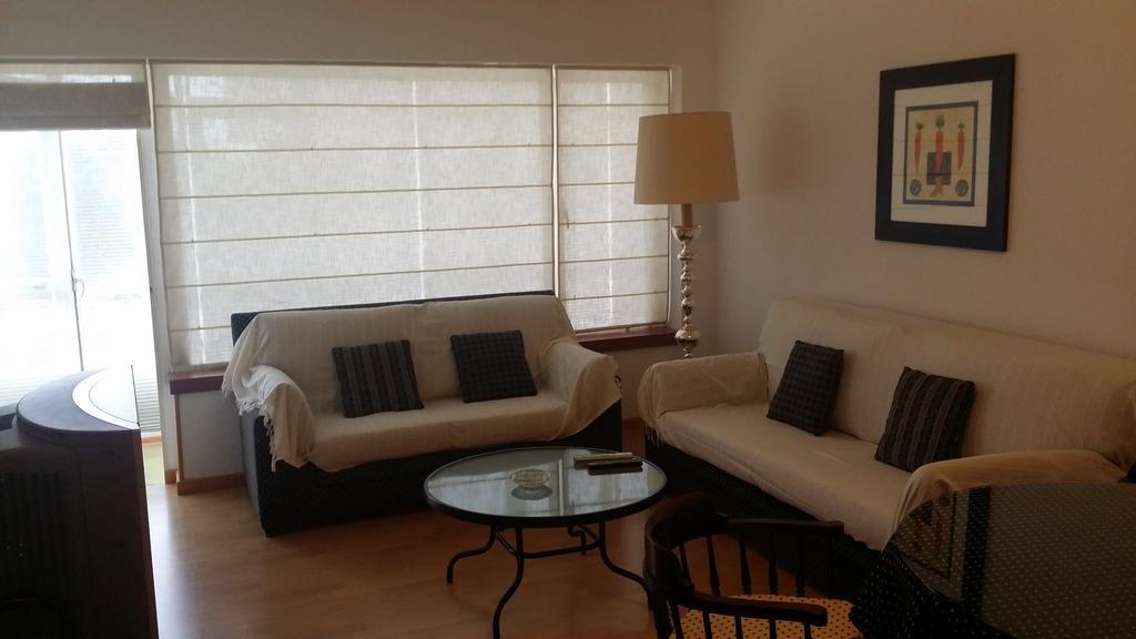 Piso De 3 Habitaciones, Con Garaje Incluido, A 1500 Metros De La Catedral *