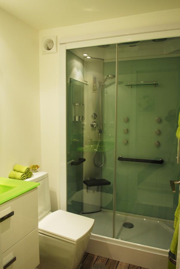 Green Home Apartment *