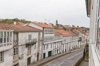 Linares * Santiago de Compostela