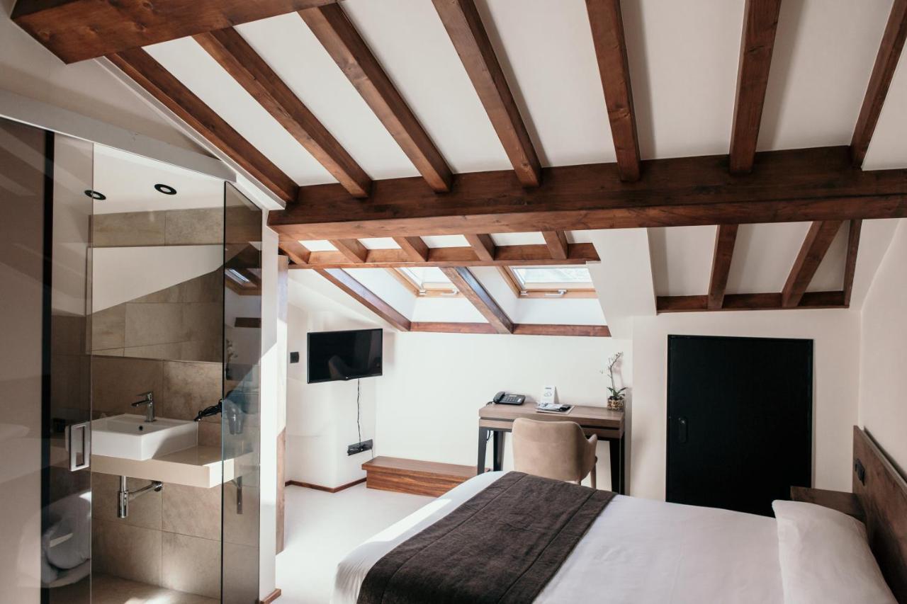 Hotel Via Aetcal & Wellness 2*