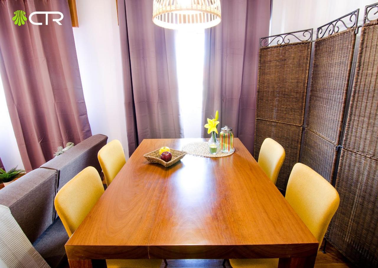 90 S Style Apartament Apartment