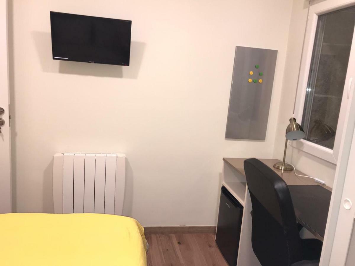Residencia Compostela 2 *