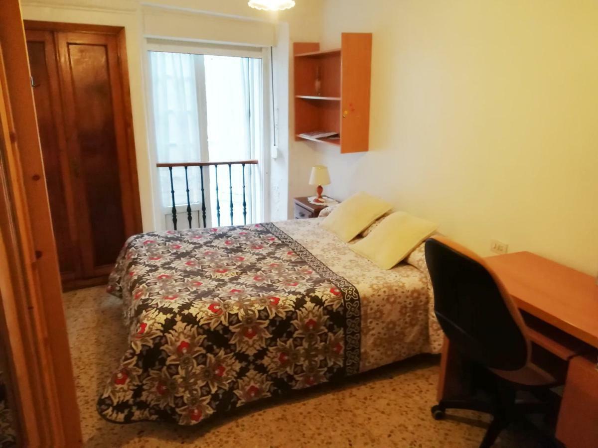 Apartamento Pensión Residencia Universitaria Rey *
