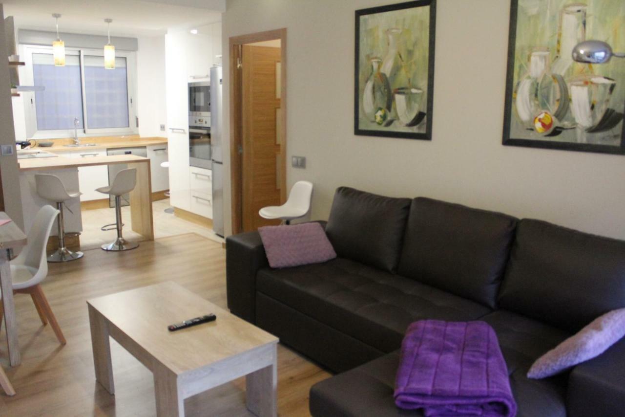 Apartment Rosalia De Castro, 41 - Centro - Vut-co-01904
