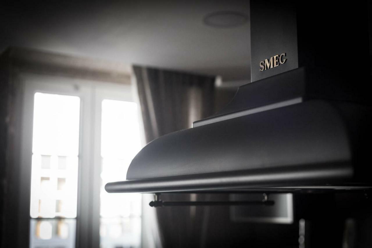Apartamento Luxury Apartment-free Parking
