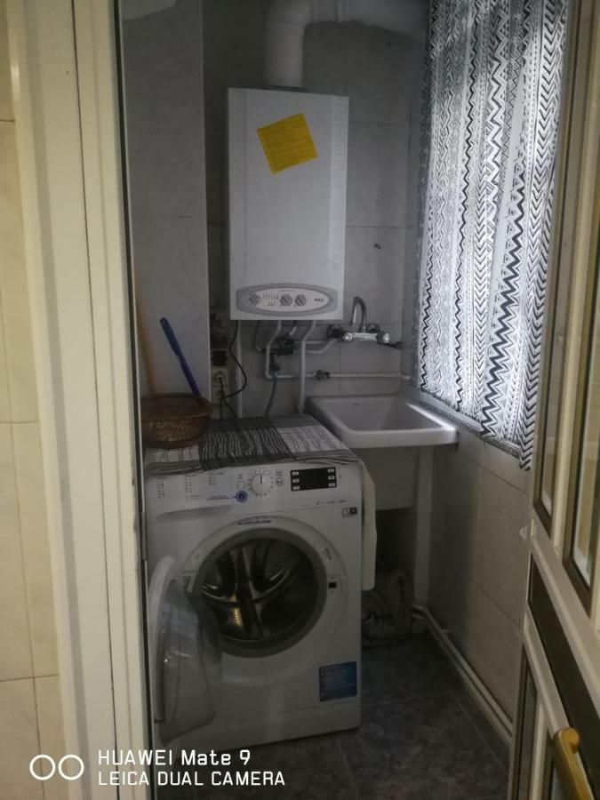 Apartamento Piso En Entrada De Casco Histórico De *