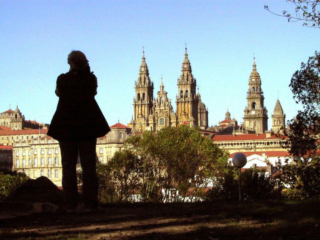 Rosalia De Castro, 41 - Centro - Vut-co-01904 Santiago de Compostela
