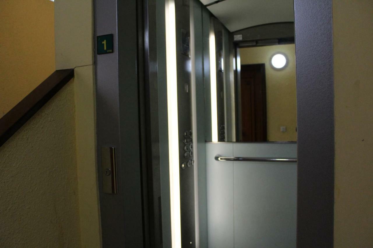Rosalía De Castro, 41 - Centro - Vut-co-01904