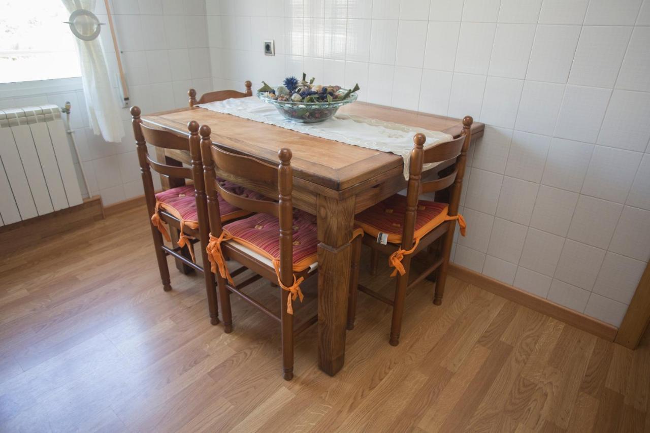 Sarela Apartment *