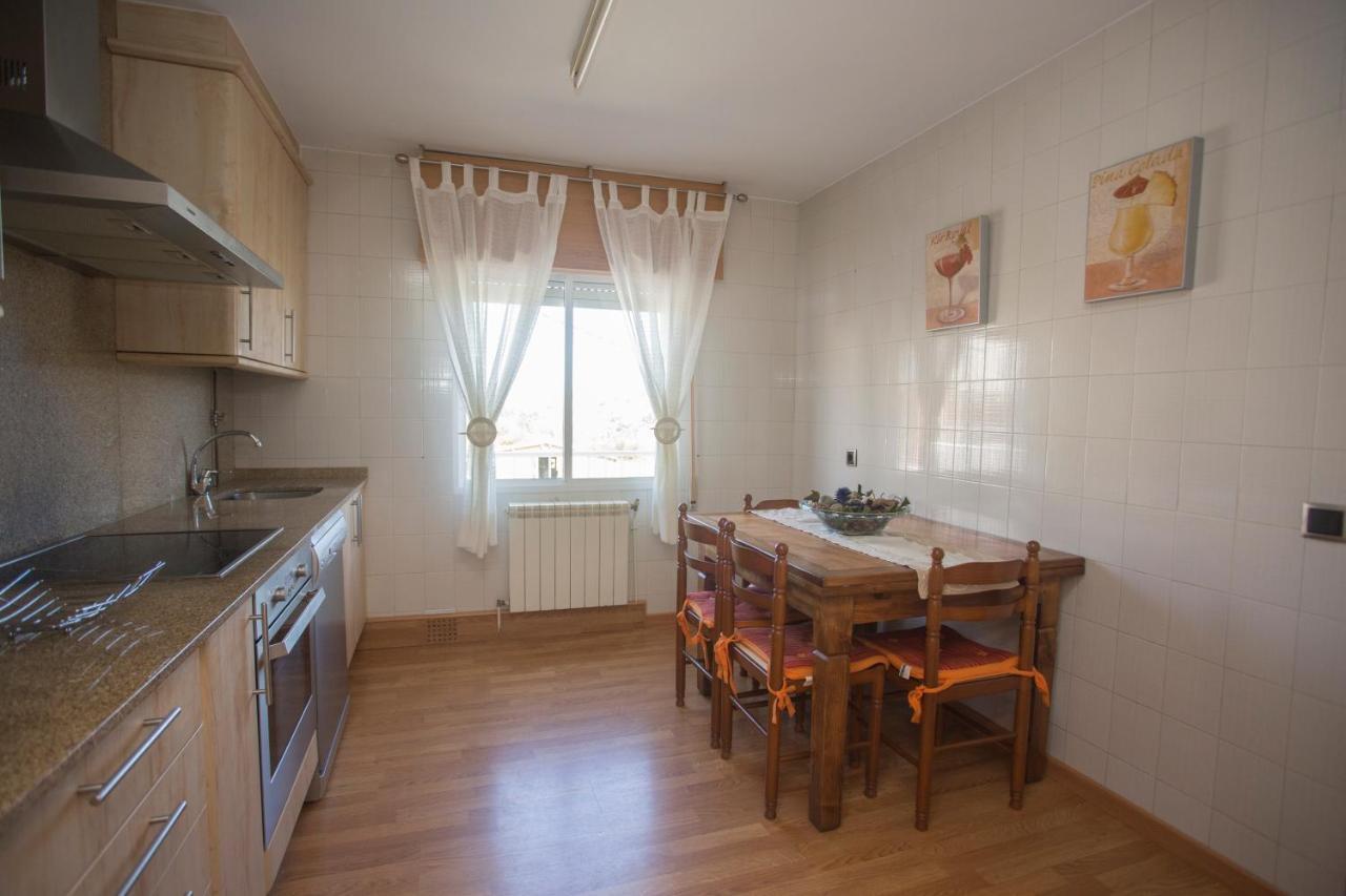 Sarela Apartment *