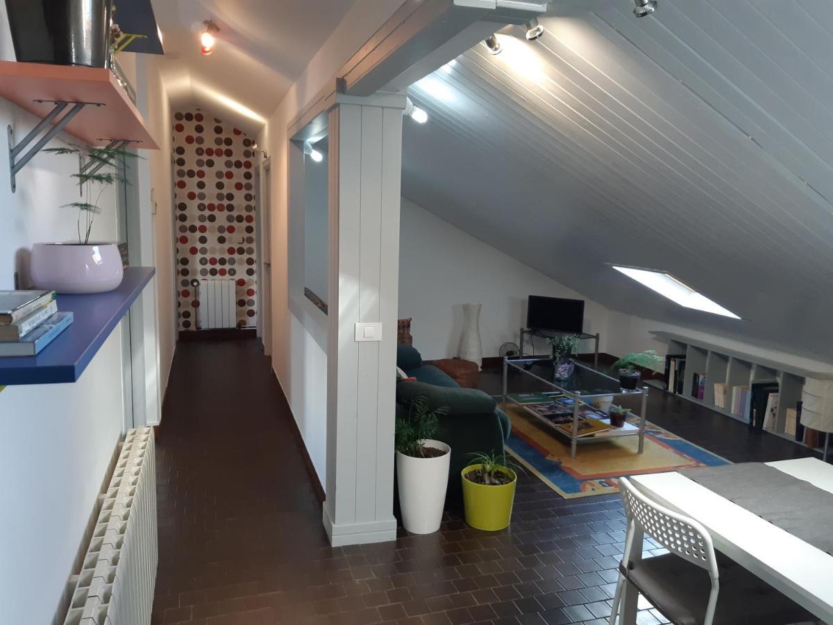 Apartamento En Vivienda Unifamiliar, Con Plaza De Garaje *