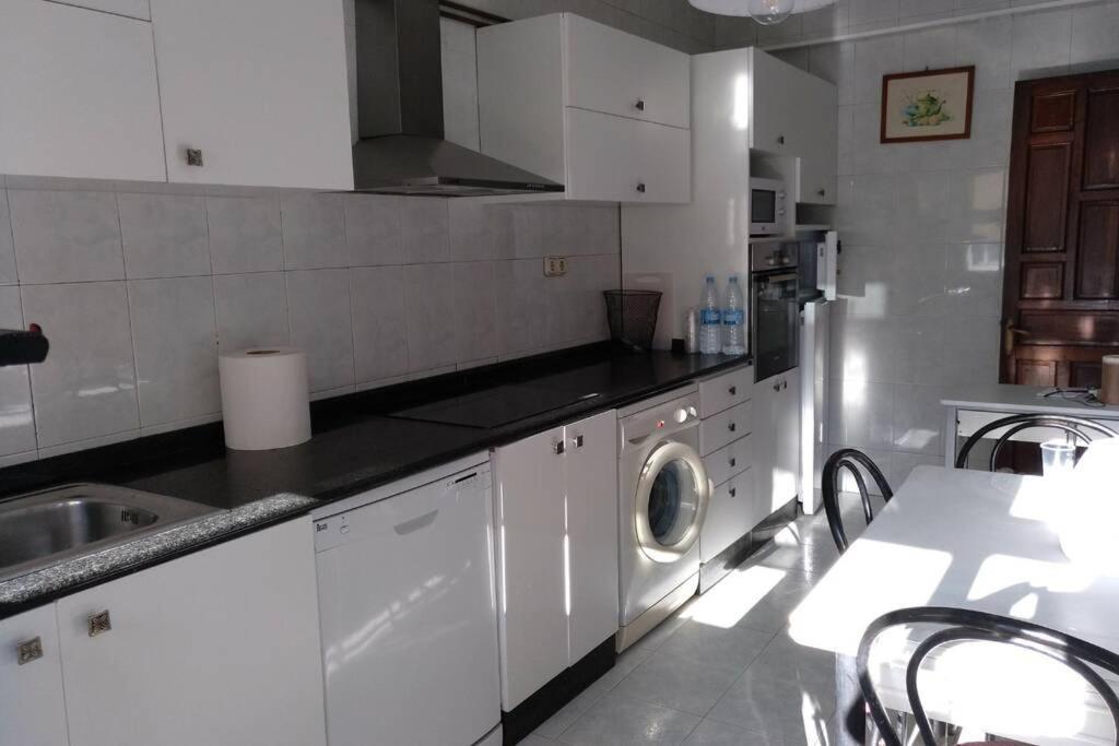 Apartamento Con Garaje