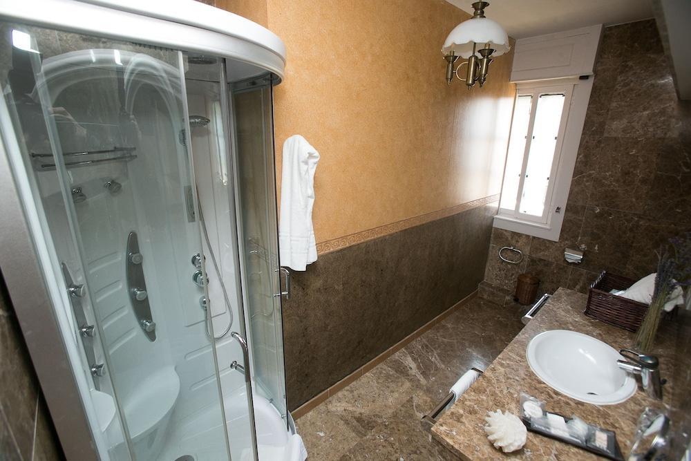Casa Lois Hotel