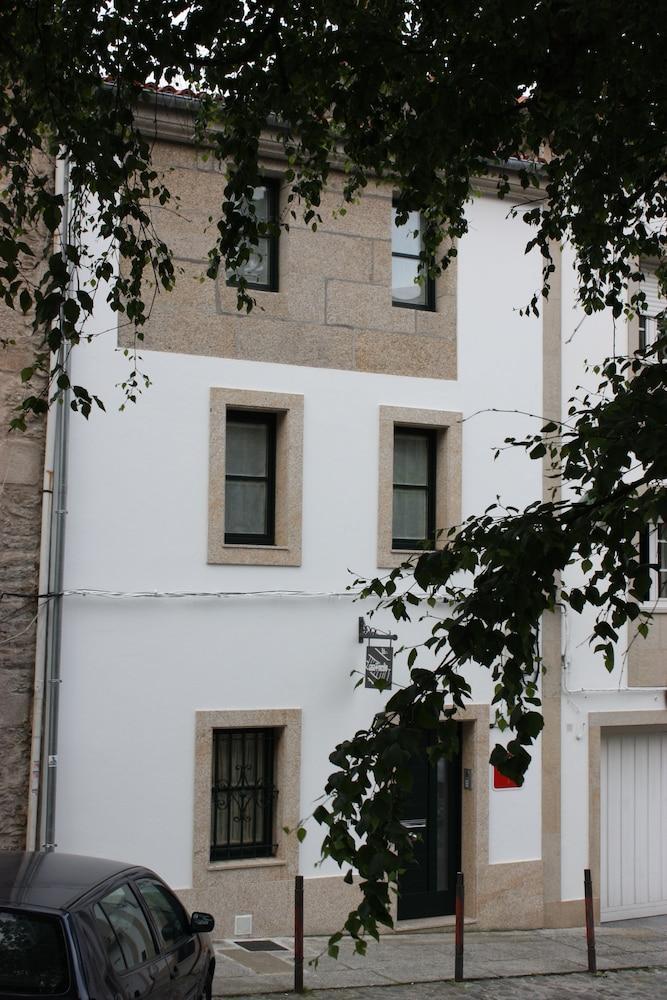 Casa Do Medio *